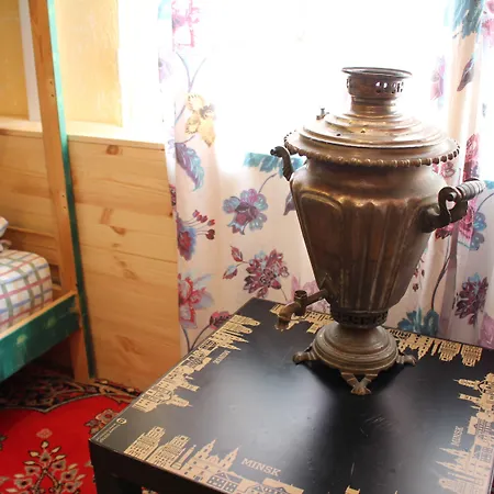 Hostel Trinity & Tours *