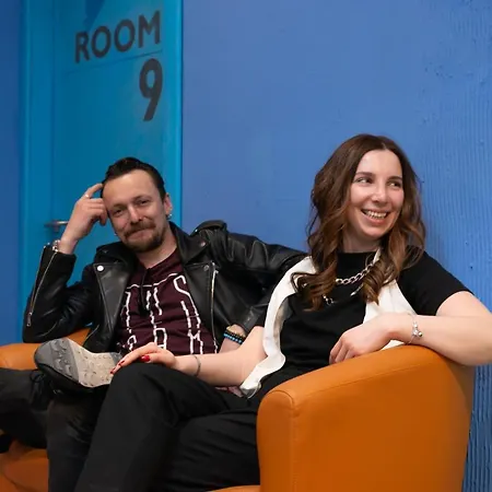 Hostel Trinity & Tours *