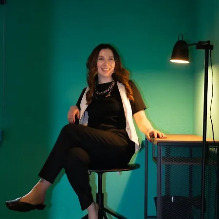 Trinity & Tours بيت شباب مينسك