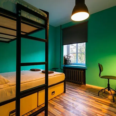 Hostel Trinity & Tours