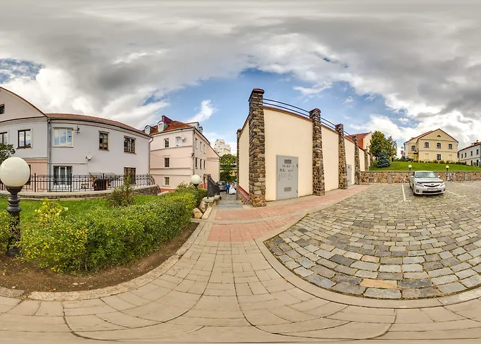 Trinity Hostel & Tours