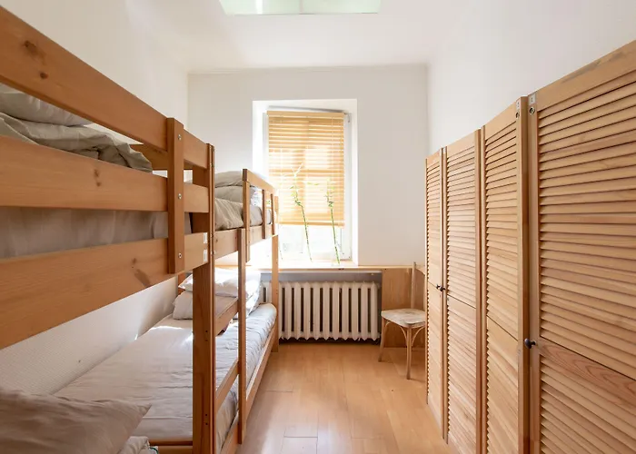 Trinity Hostel & Tours *