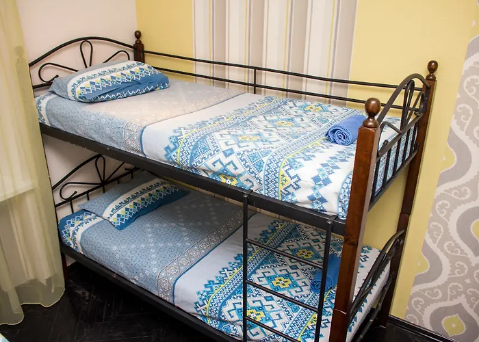 Trinity Hostel & Tours *