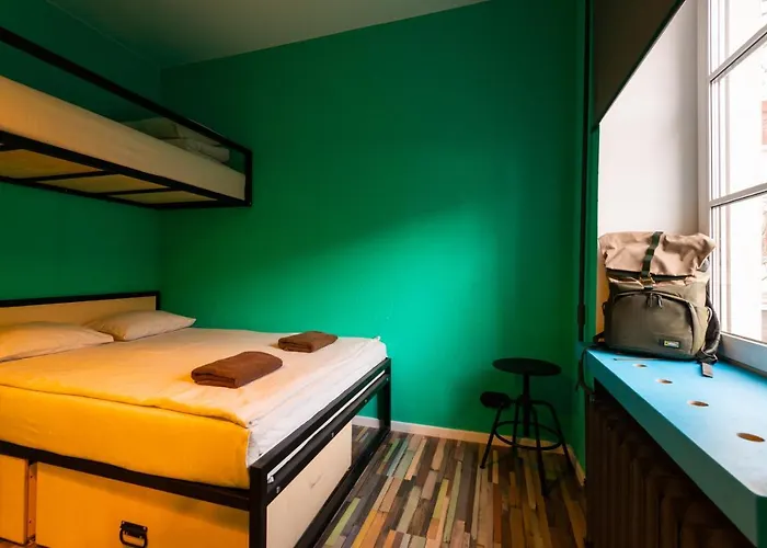 Trinity Hostel & Tours *