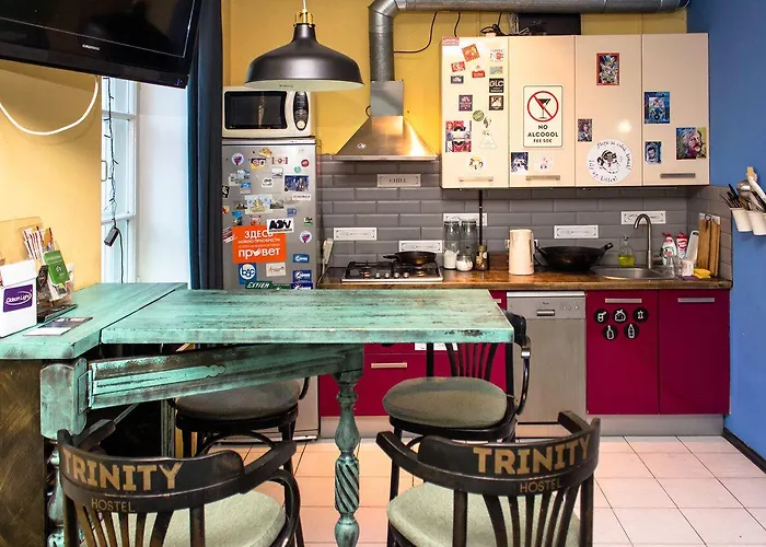 Auberge de jeunesse Trinity & Tours *